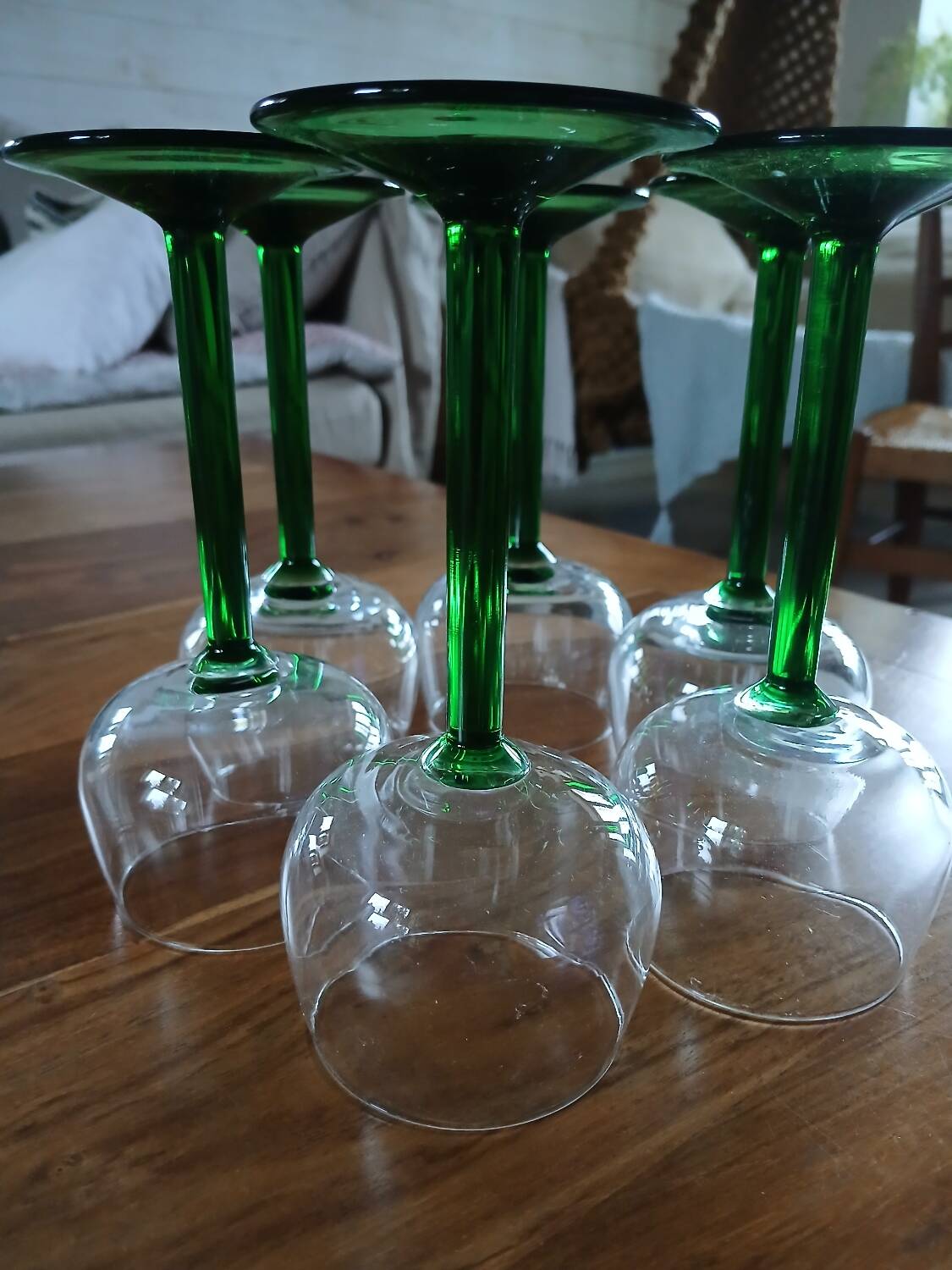 6 verres anciens à vin blanc