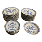 Lot de vaisselle en porcelaine de Limoges 1980