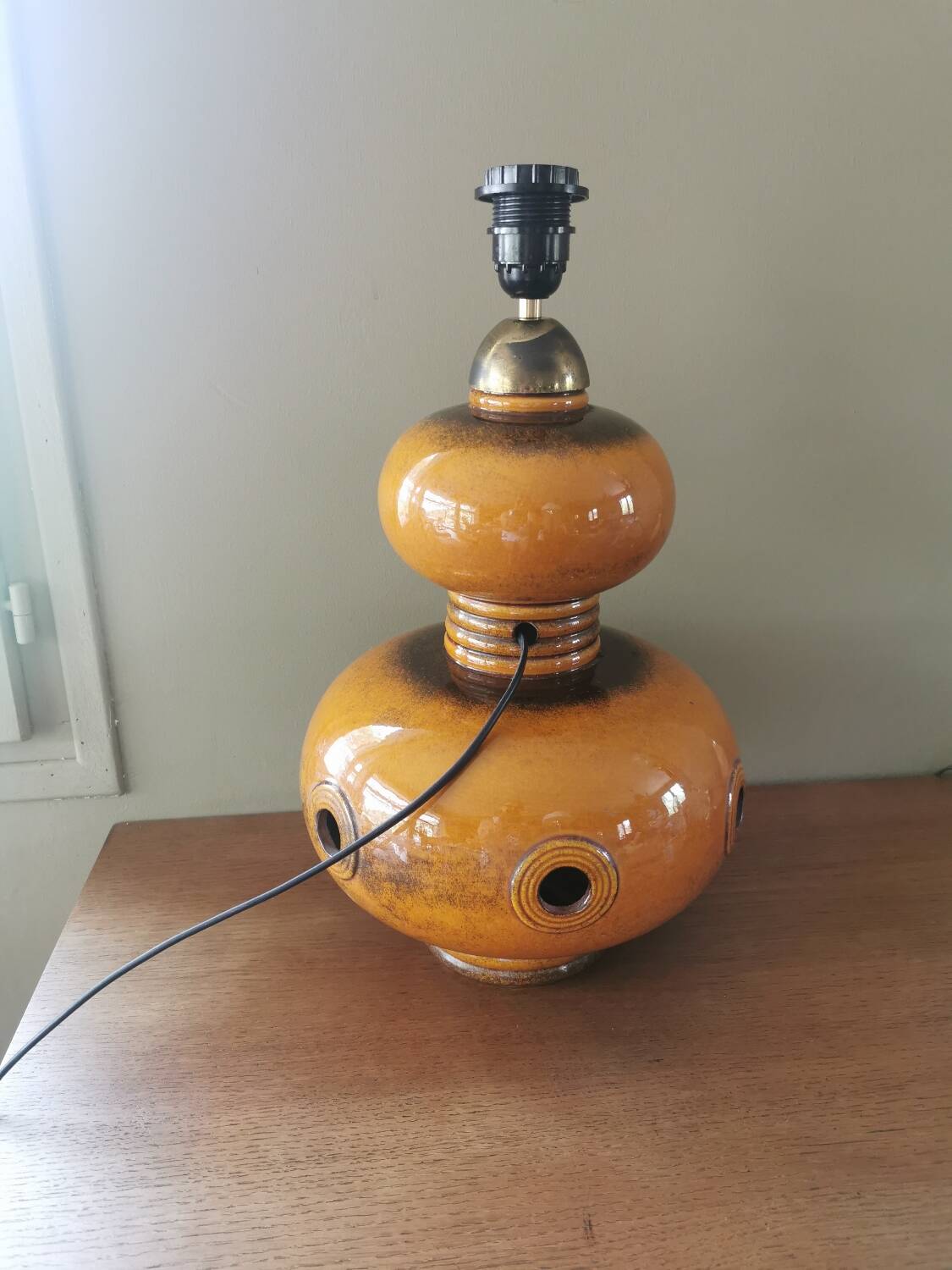 Vintage ceramic lamp base from the 70s
