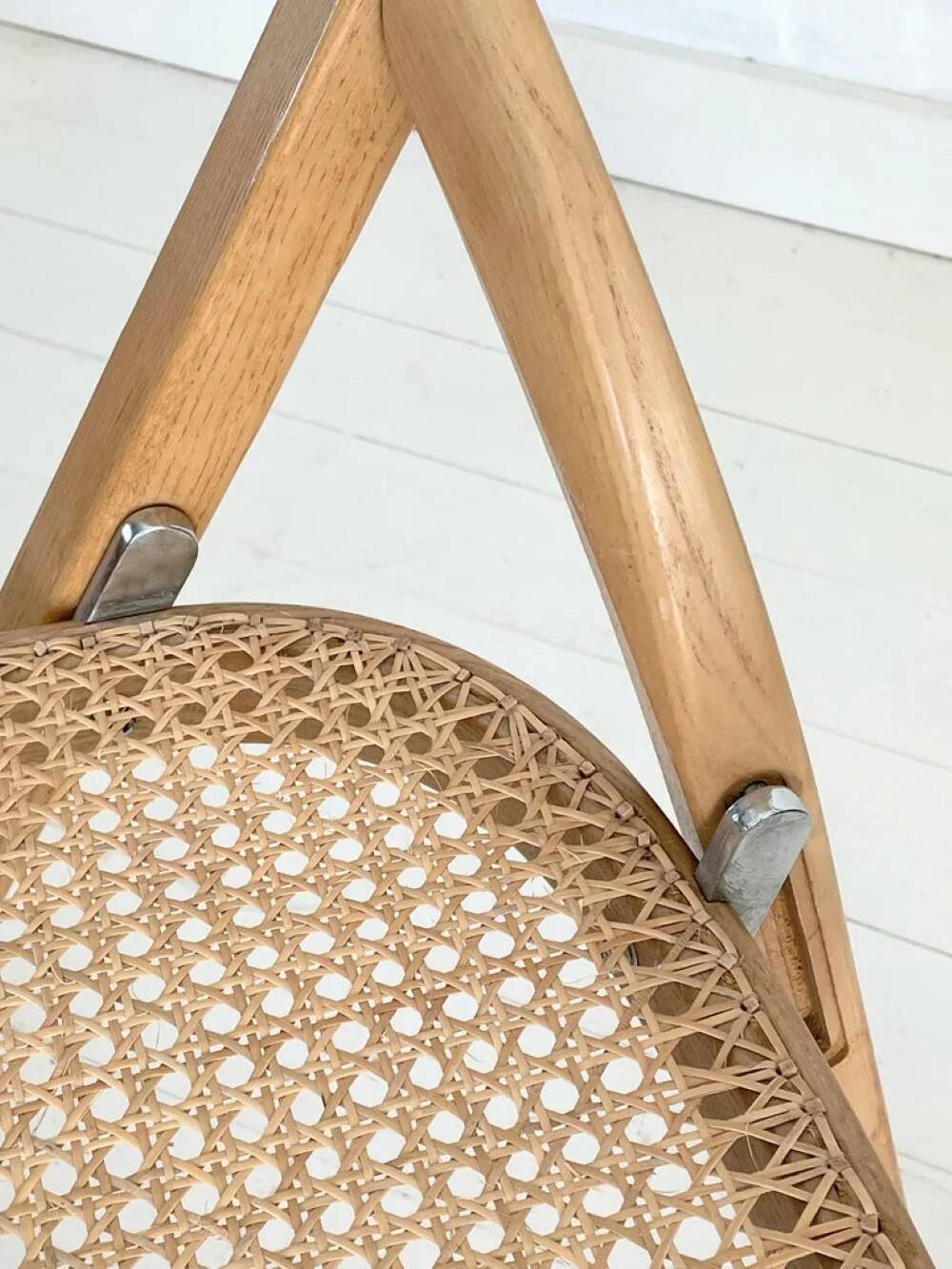 Italian folding chair Arca by Gigi Sabadin for Crassevig