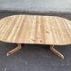 Table à manger ronde décapée extensible Rainer Daumiller Hirtshals Sawaerk