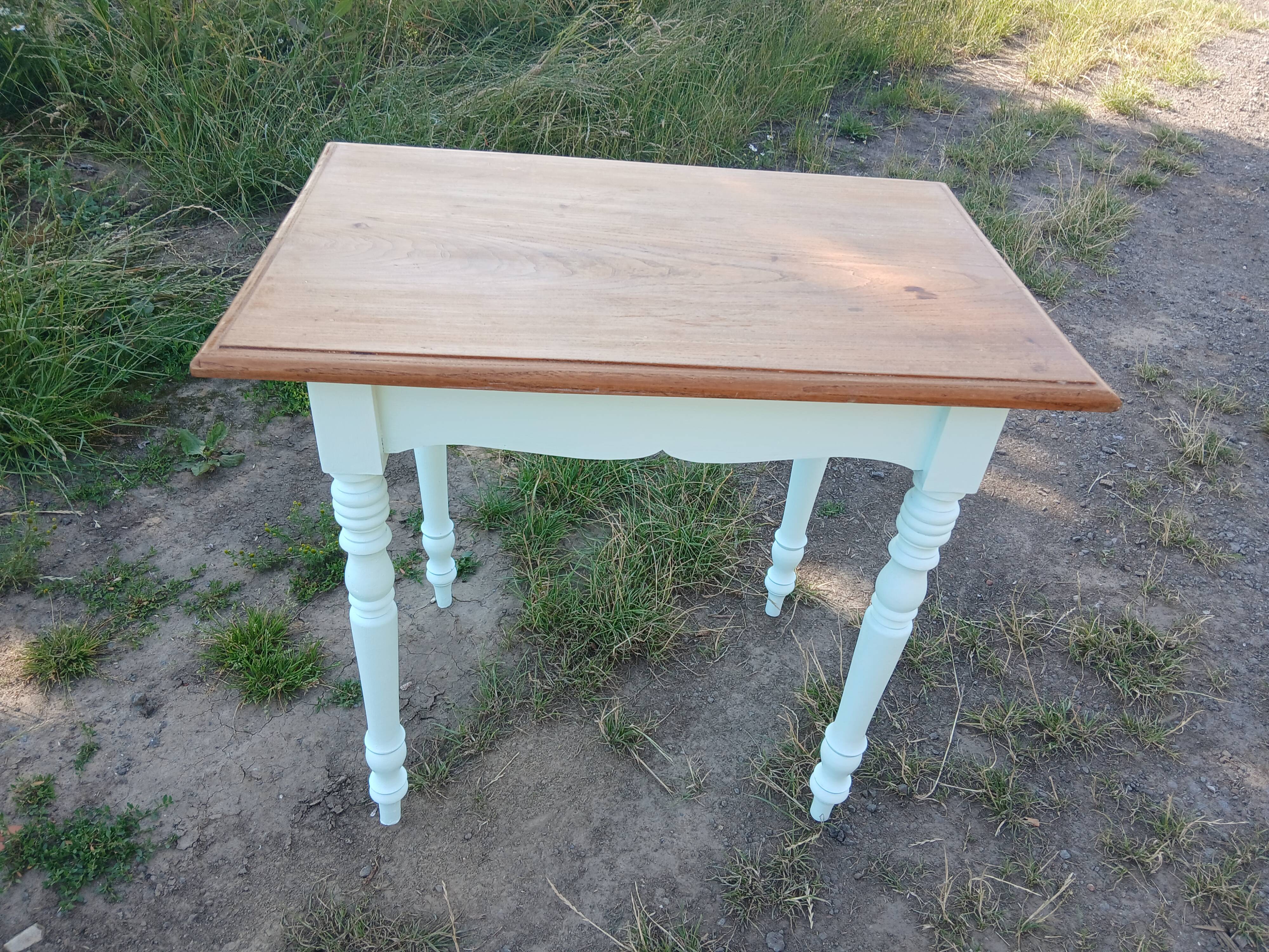 Table ancienne