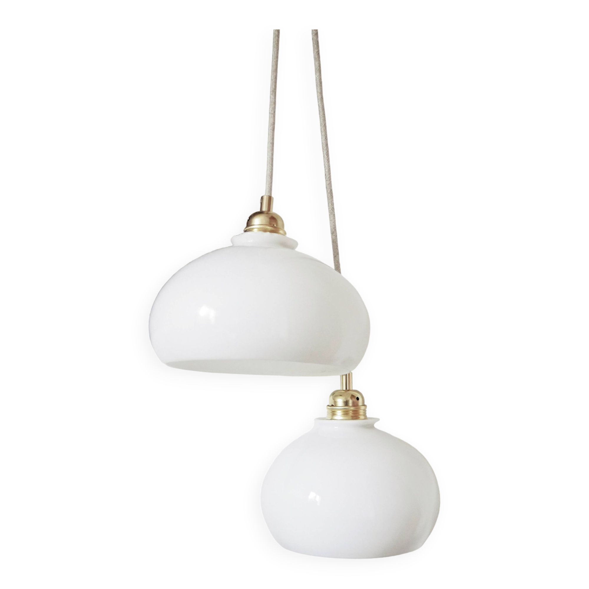 Duo pendant light in opaline