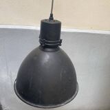 Industrial style pendant light