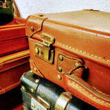 Vulcanized fiber case