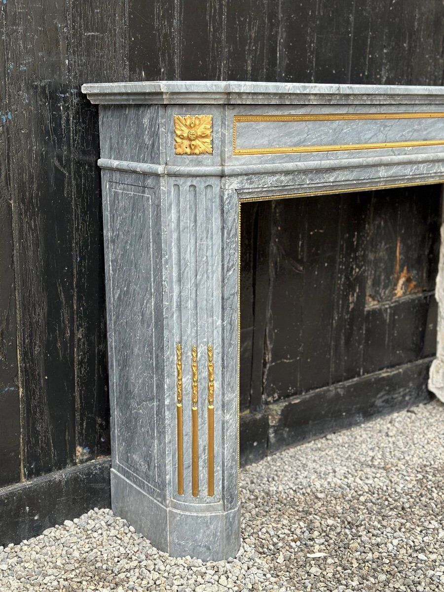Louis XVI style half-moon fireplace in marble circa 1880