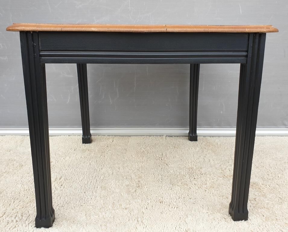 Brassica Negra Art Deco desk table
