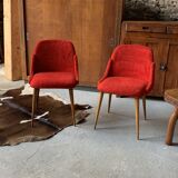 2 red moumoute chairs