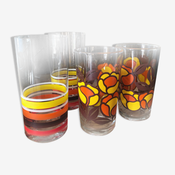 4 vintage pop style water glasses