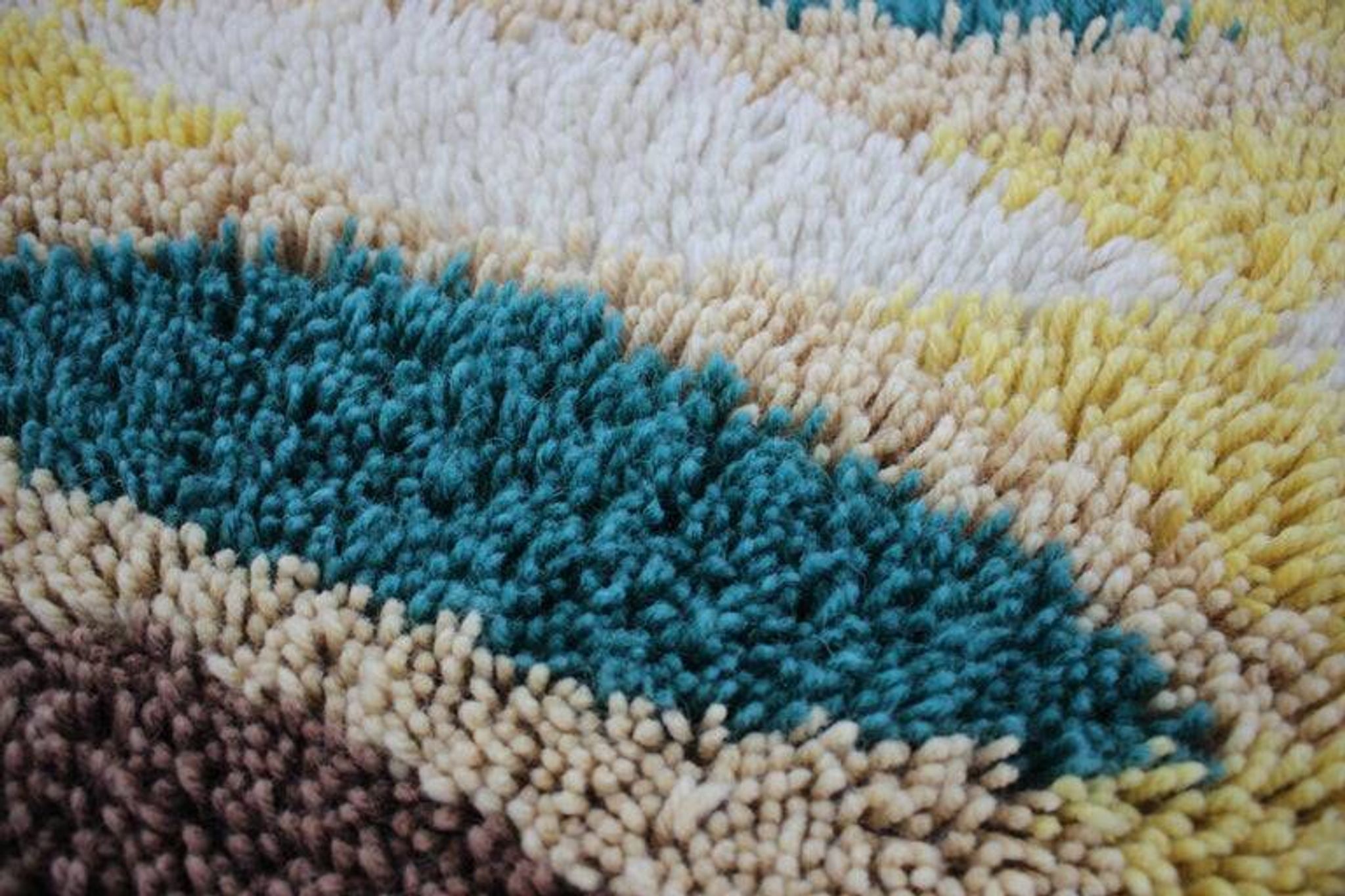 Petit tapis de design des années 50 dans le style Ege Rya, Danemark, 1970.
