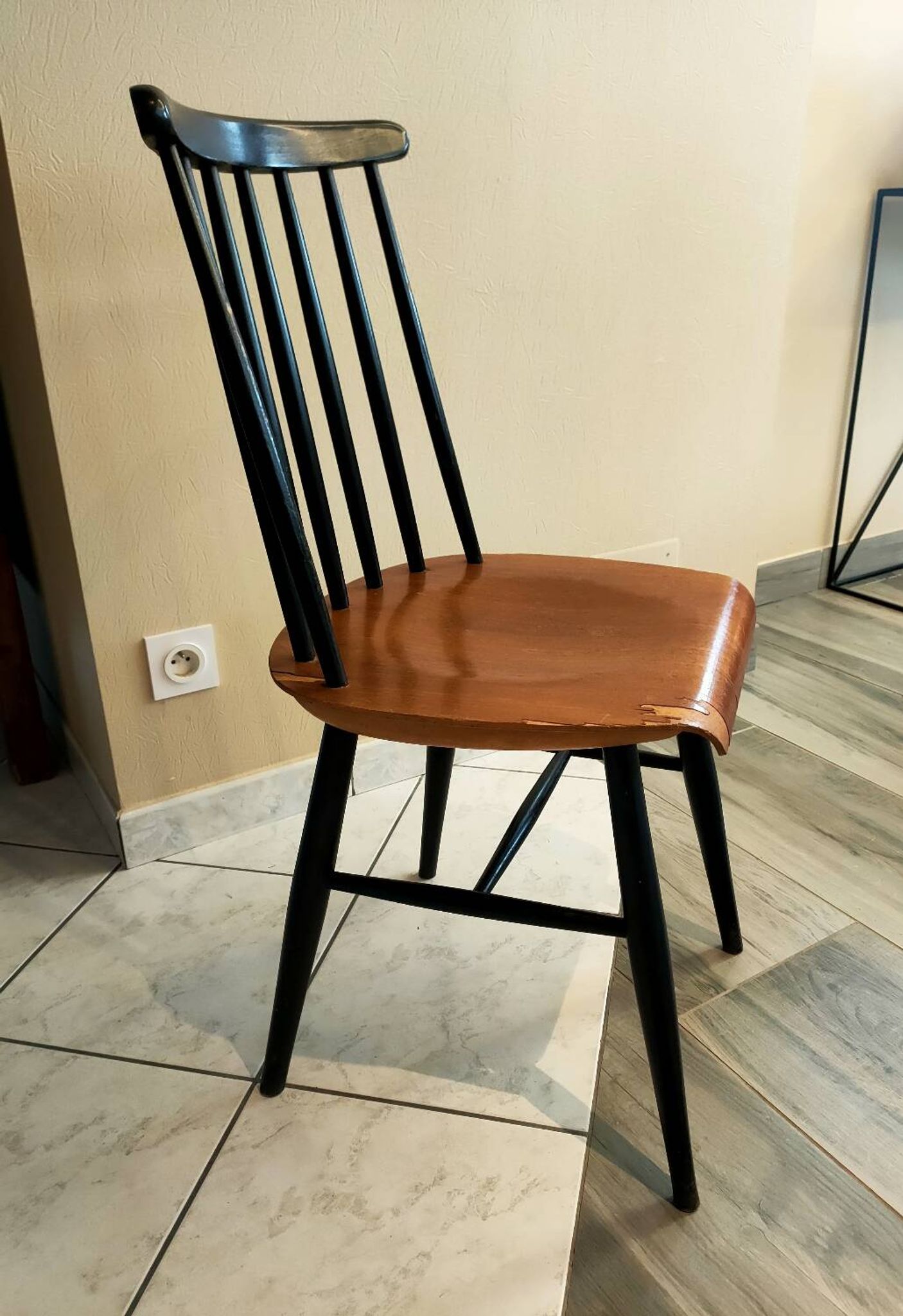 Chaise Scandinave modèle Fanett