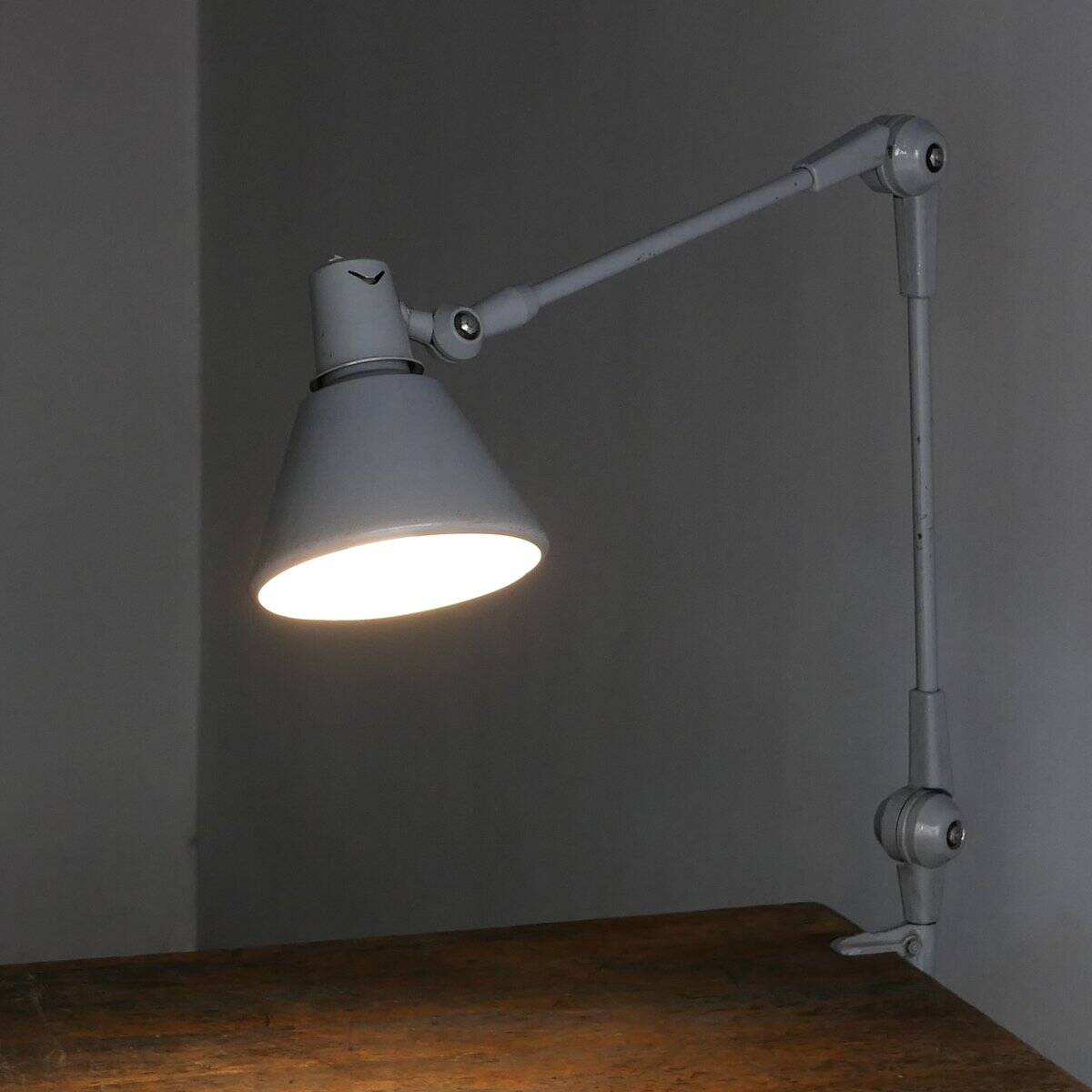 Aure table lamp industrielle de Stilnovo, Italie, 1962