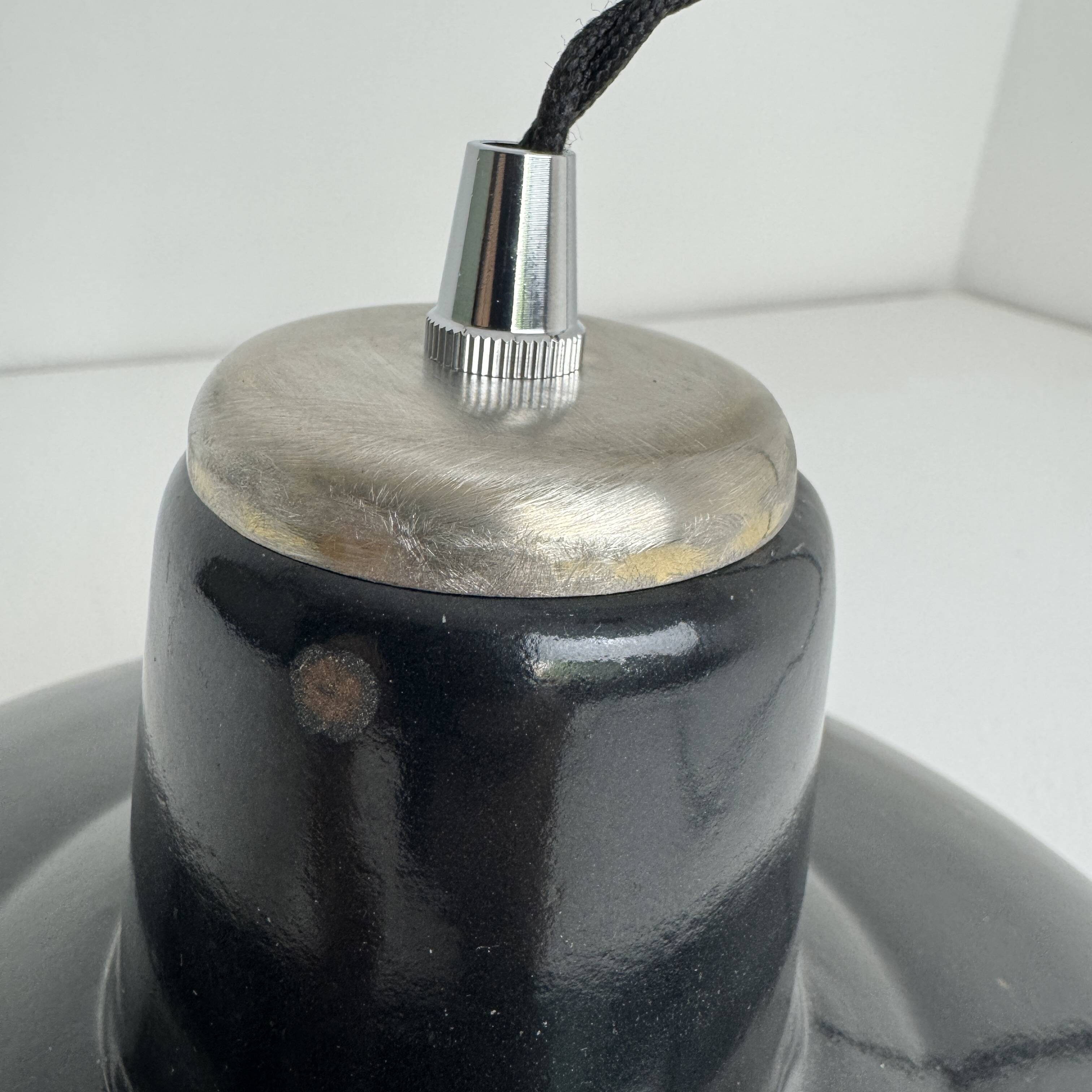 Pair of enamelled industrial workshop suspensions