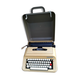 Machine à écrire underwood 319