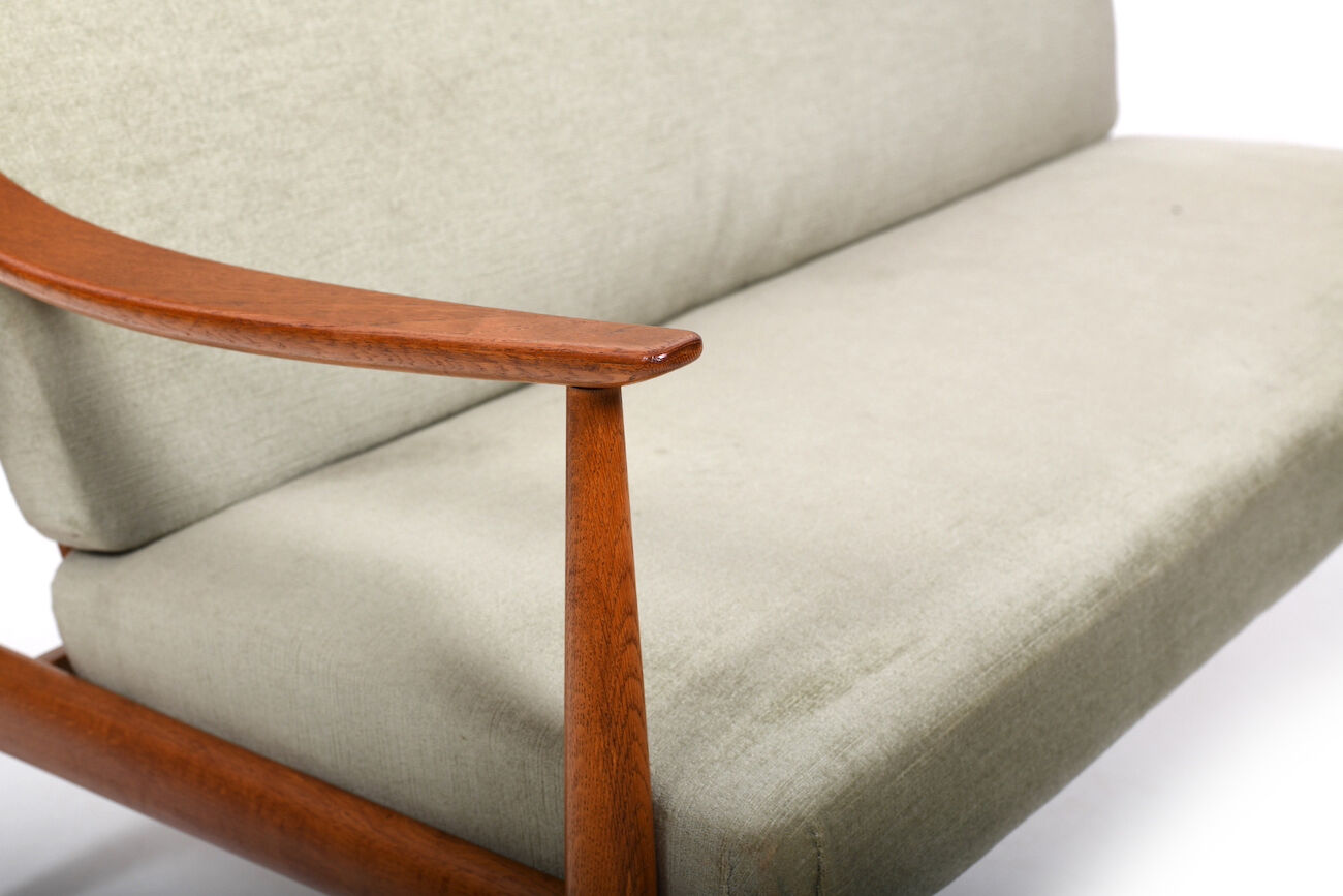 FD-146 Sofa by Orla Mølgaard and Peter Hvidt