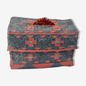 Burma Laque Offering Box