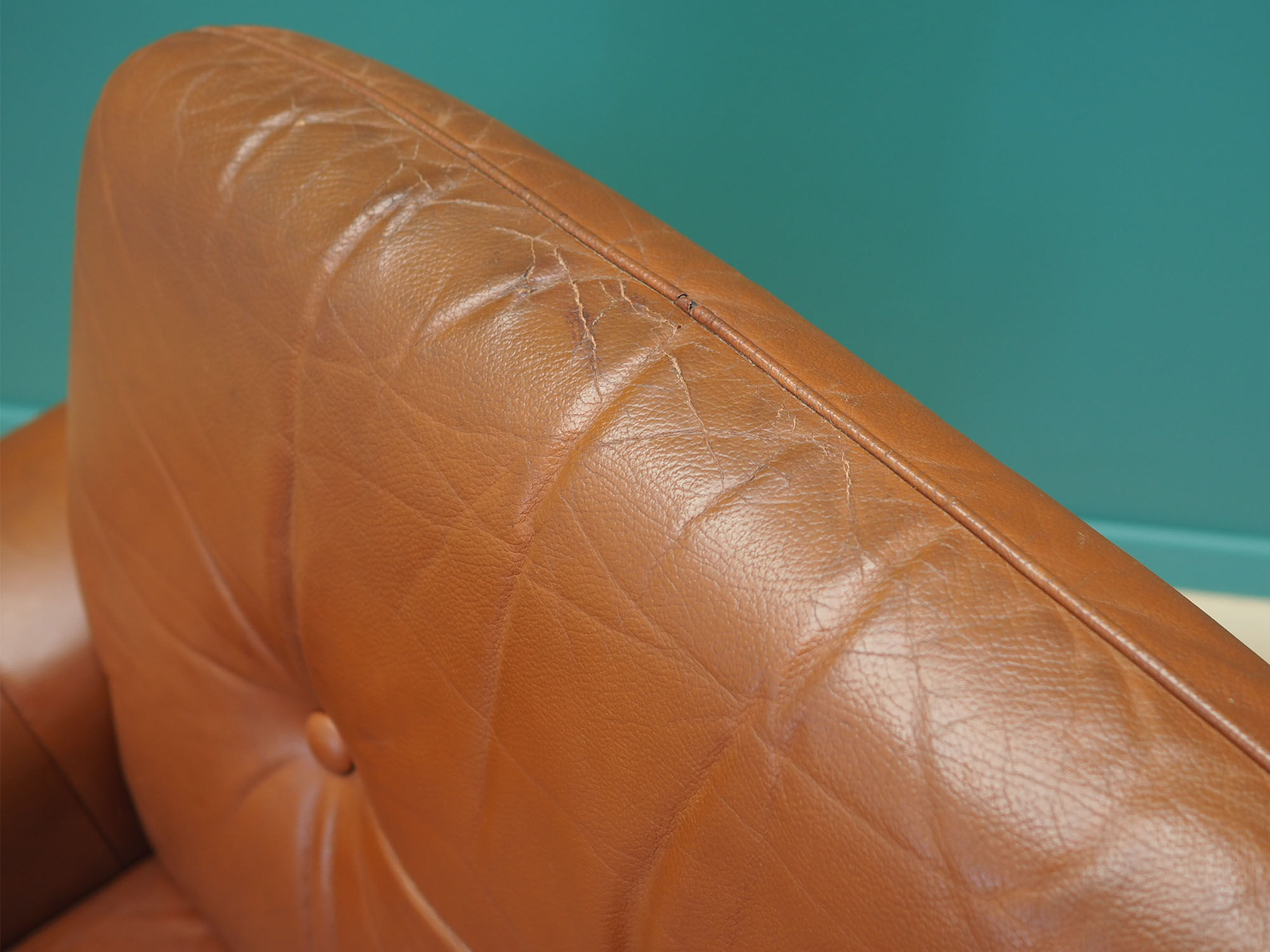 Fauteuil en cuir, design danois, années 60, production: Danemark