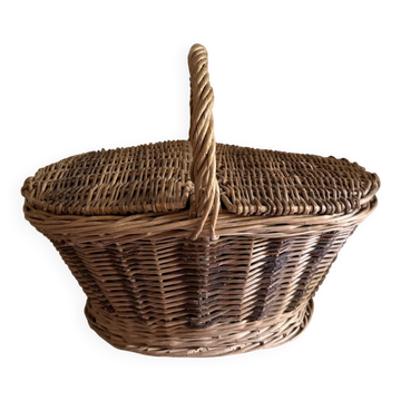 Old wicker basket with lid