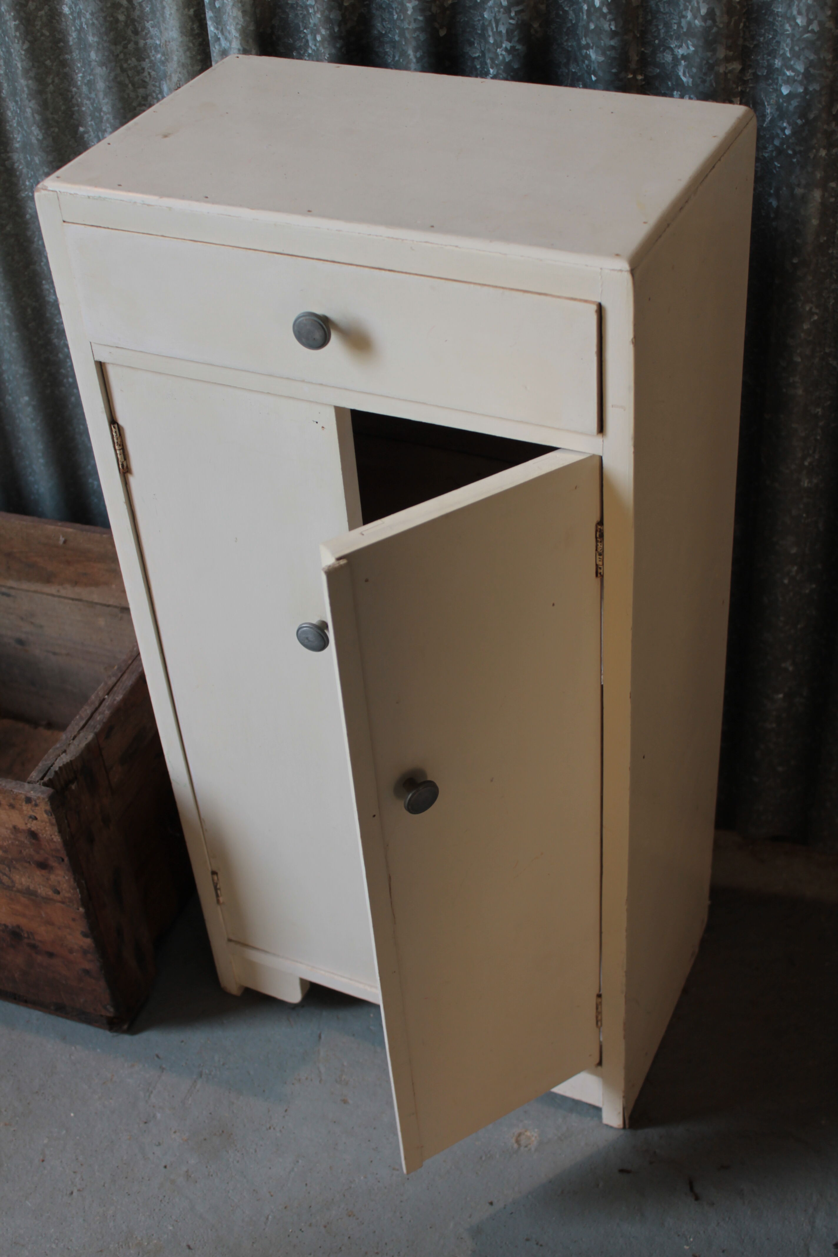 Paris 2-door wardrobe - 1 drawer