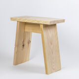 Japanese tabouret in massive pine of the landes