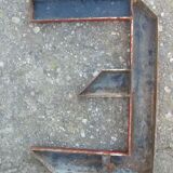 Letter signs - E - red