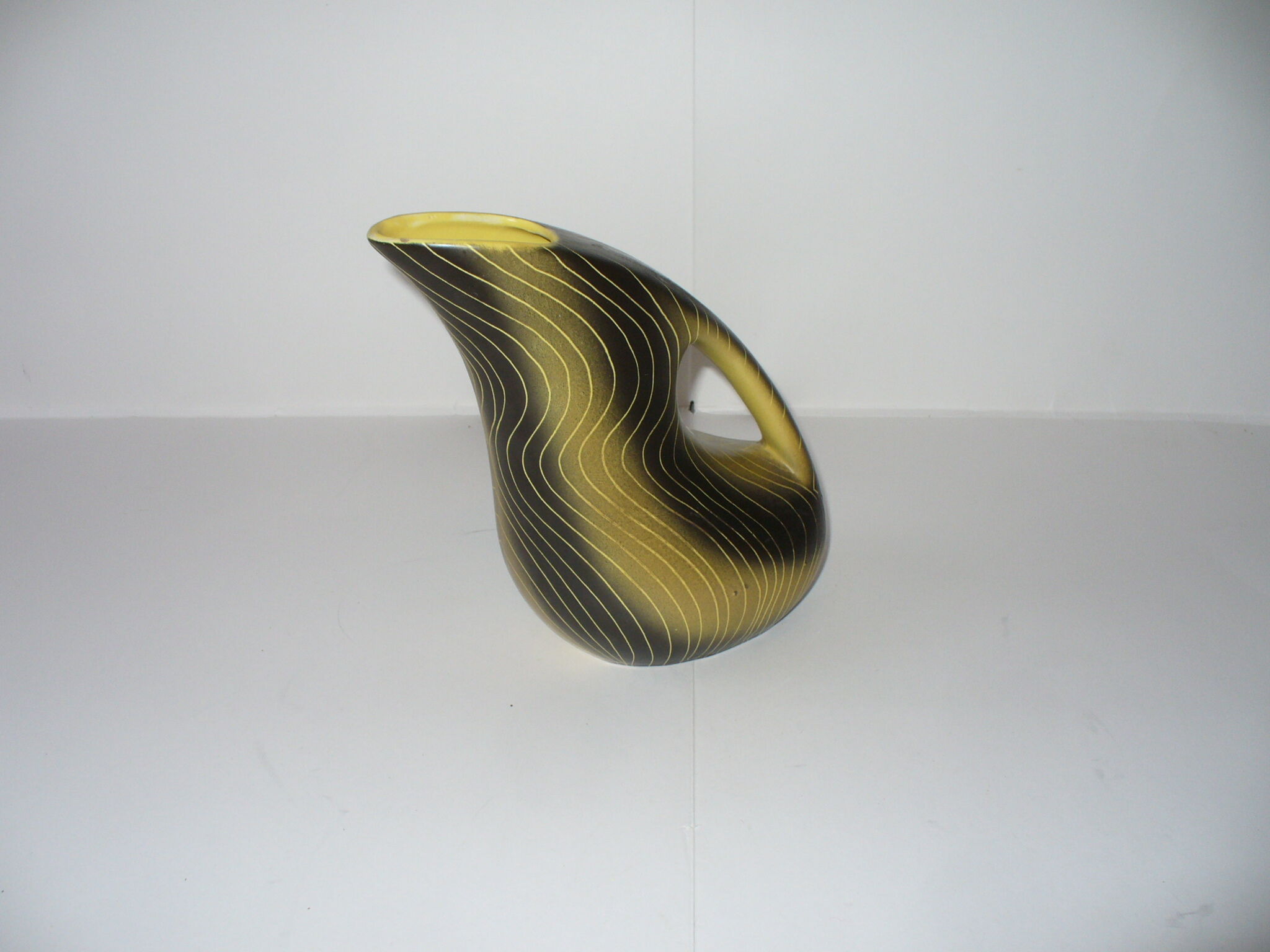 Clement saint vase from the 50s