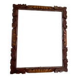 Cadre ancien sculpté à la main en bois de cèdre 29,5 cm x 24 cm