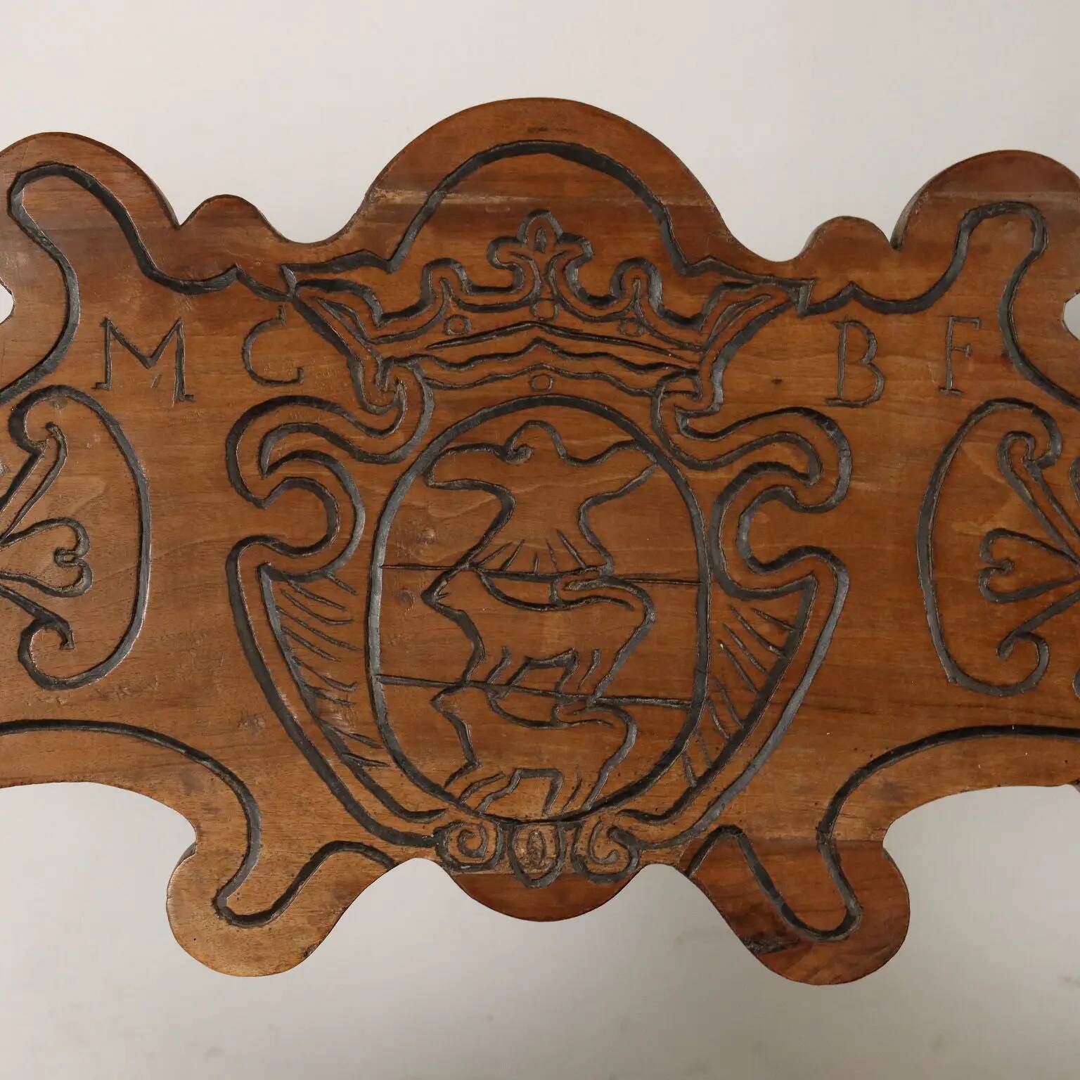 Ancient baroque walnut bench, Italy, 18th century