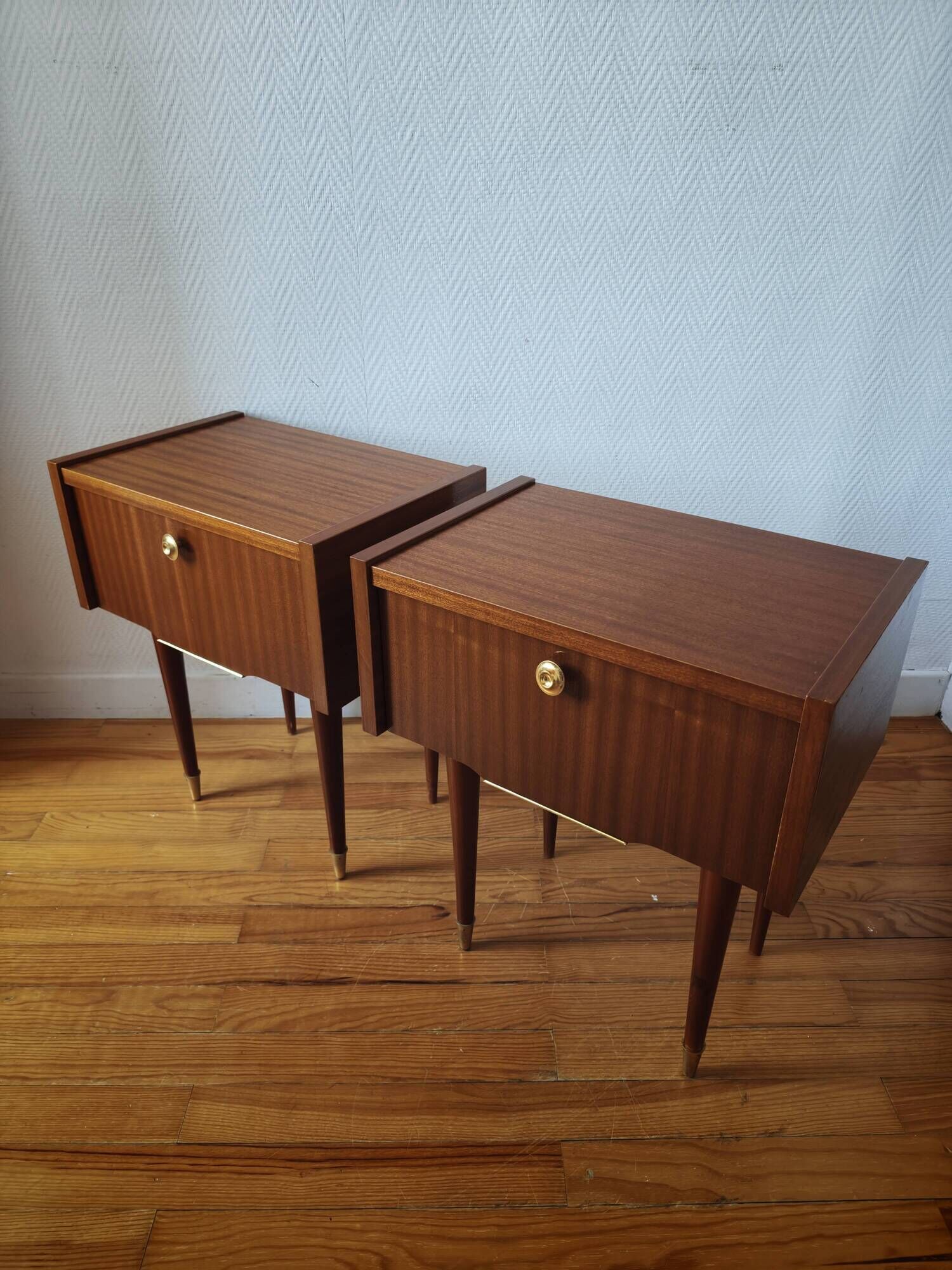 Paire de tables de chevet Mid-Century