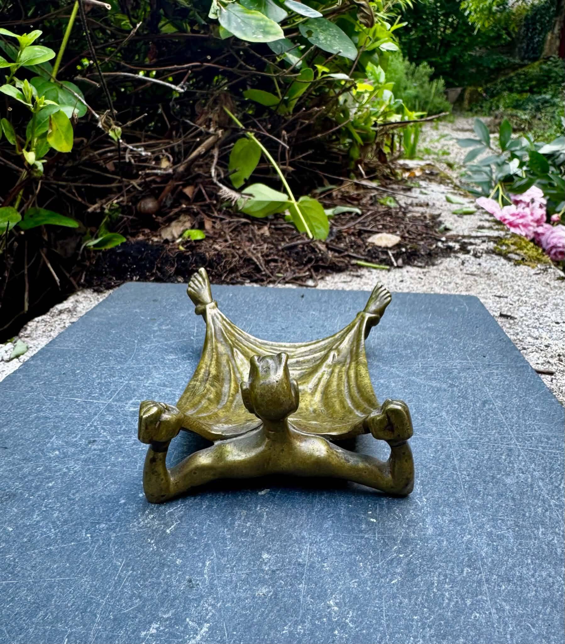 Bronze devil vide poche Art Nouveau