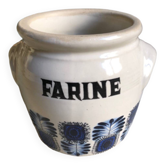 Pot à farine