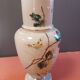 Vase opaline émaillée  papillon