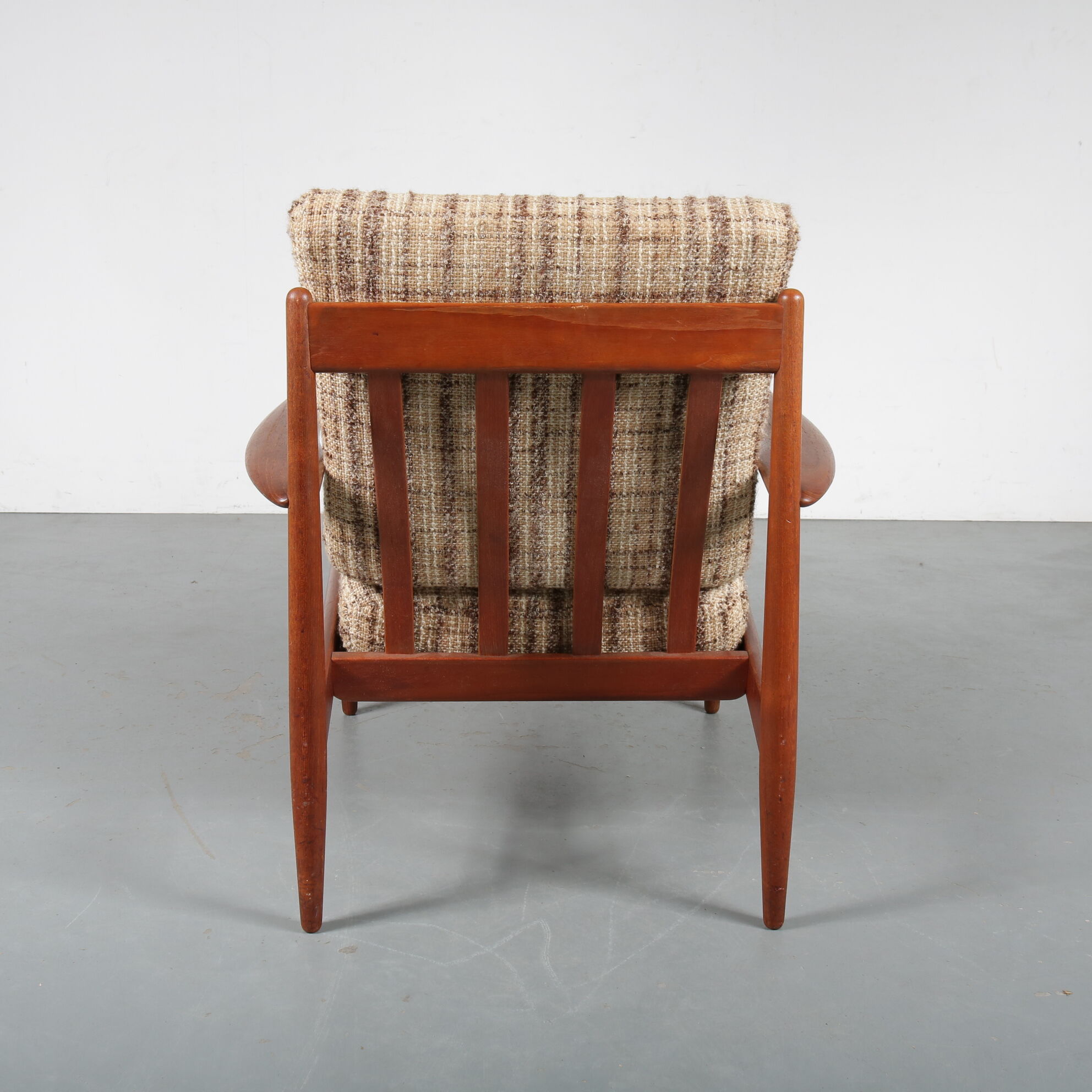 Fauteuil par Grete Jalk pour France et Daverkosen au Danemark 1950