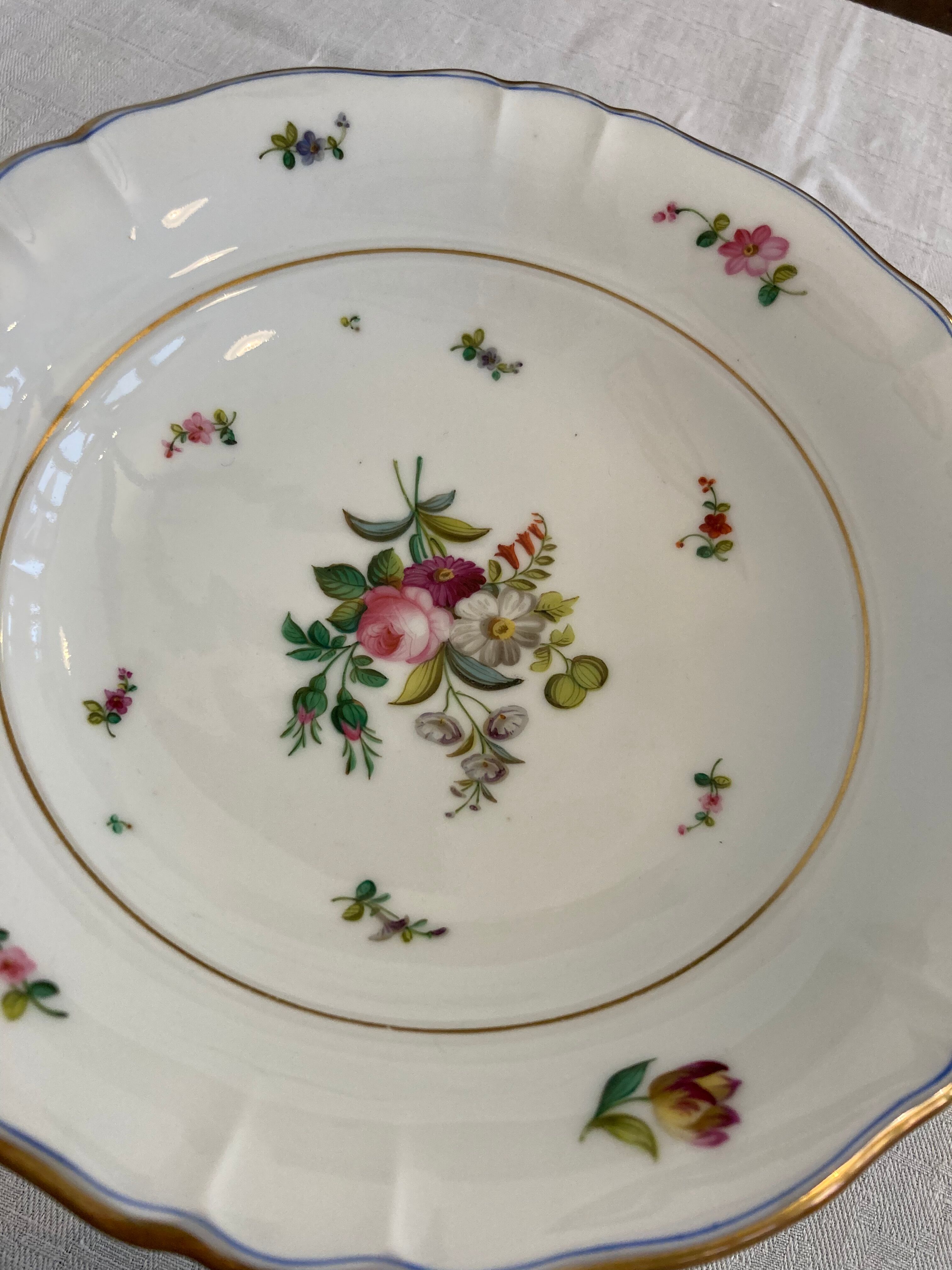 Service 28 pieces porcelain from paris 1840