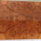 Table basse en placage de loupe d'orme circa 1980