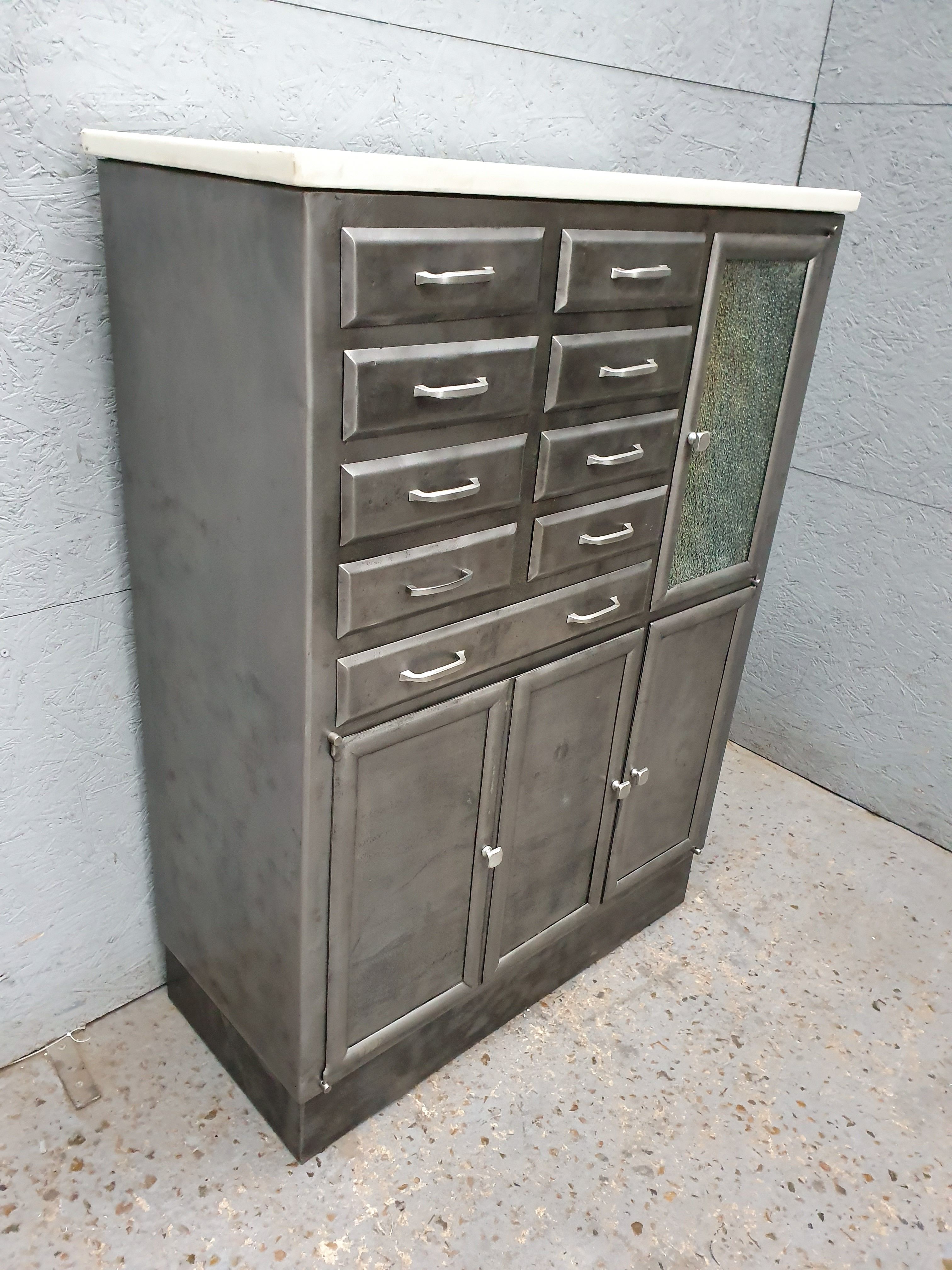 Dentist furniture 9 drawers and 3 doors patina graphoite on white marble