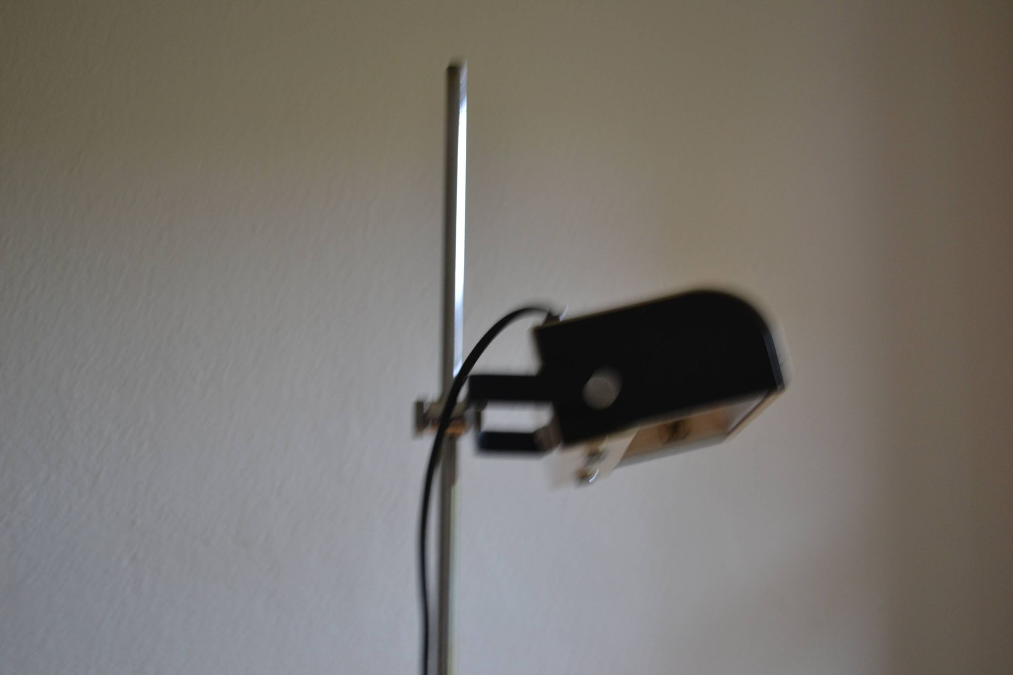 White halogen floor lamp, DLG 626 design, Joe Colombo, circa 1970