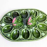 Salt and pepper earthenware egg set