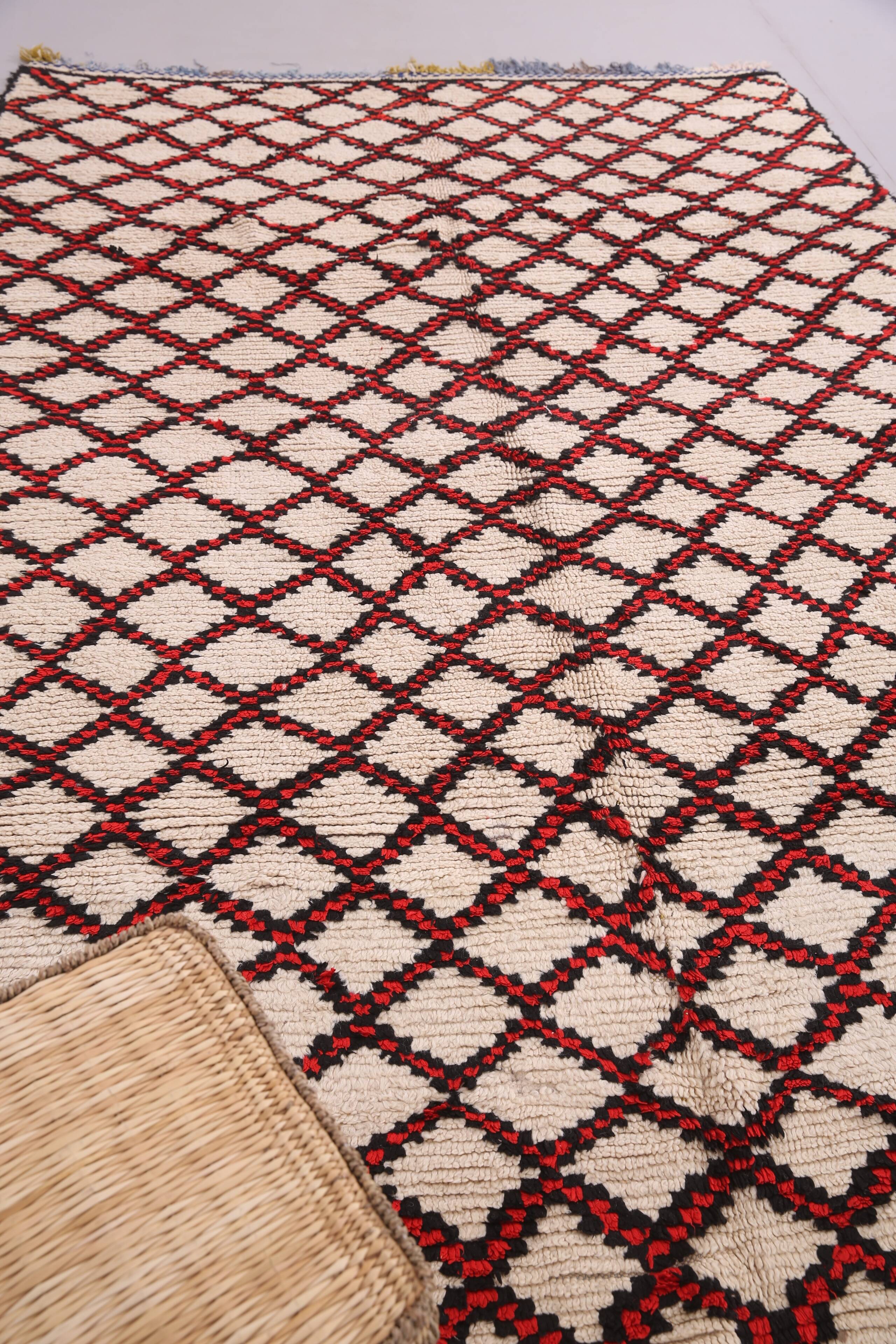 Vintage Moroccan Rug 174 x 275 cm - Berber Handmade Rug - Old moroccan rug