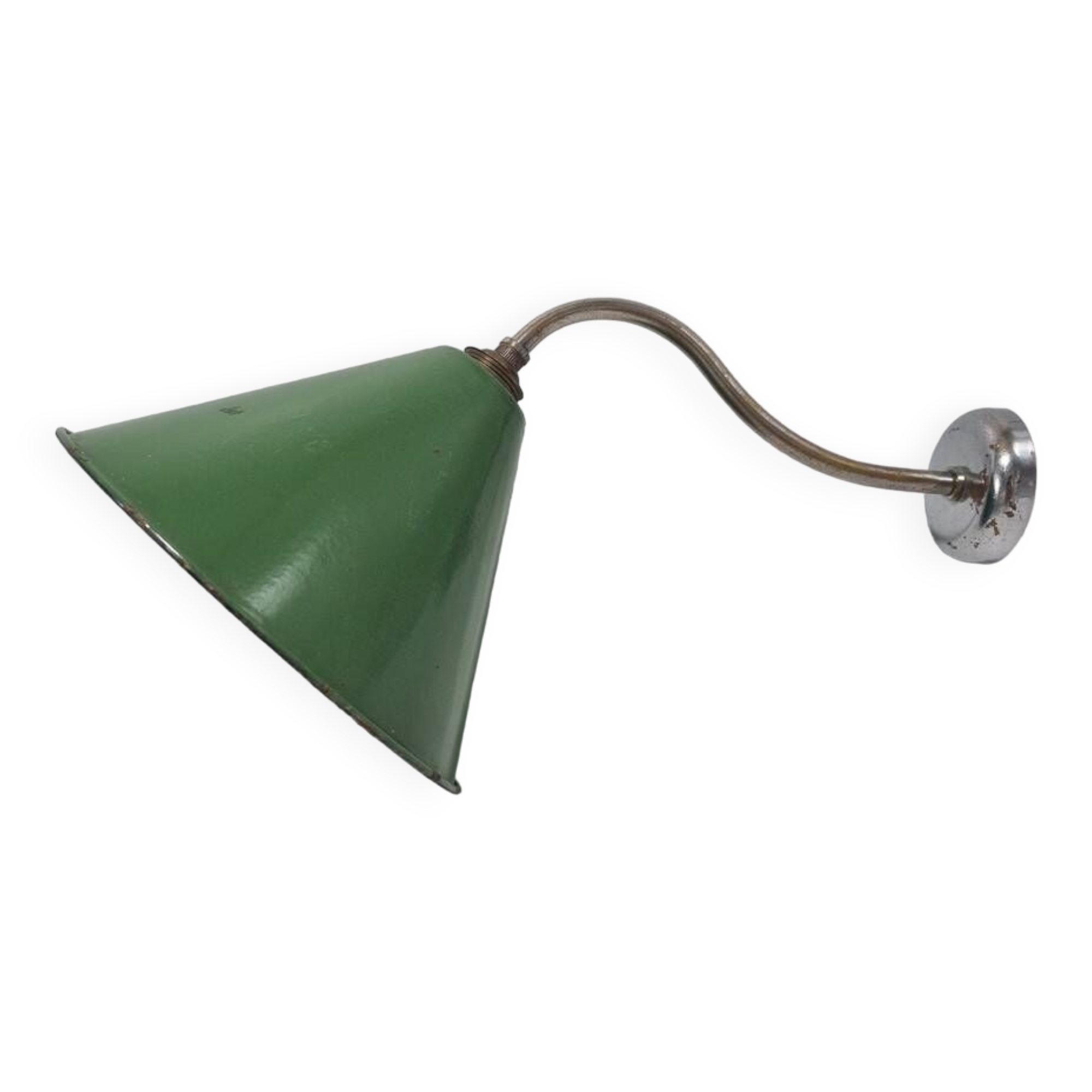 Enameled sheet metal wall light