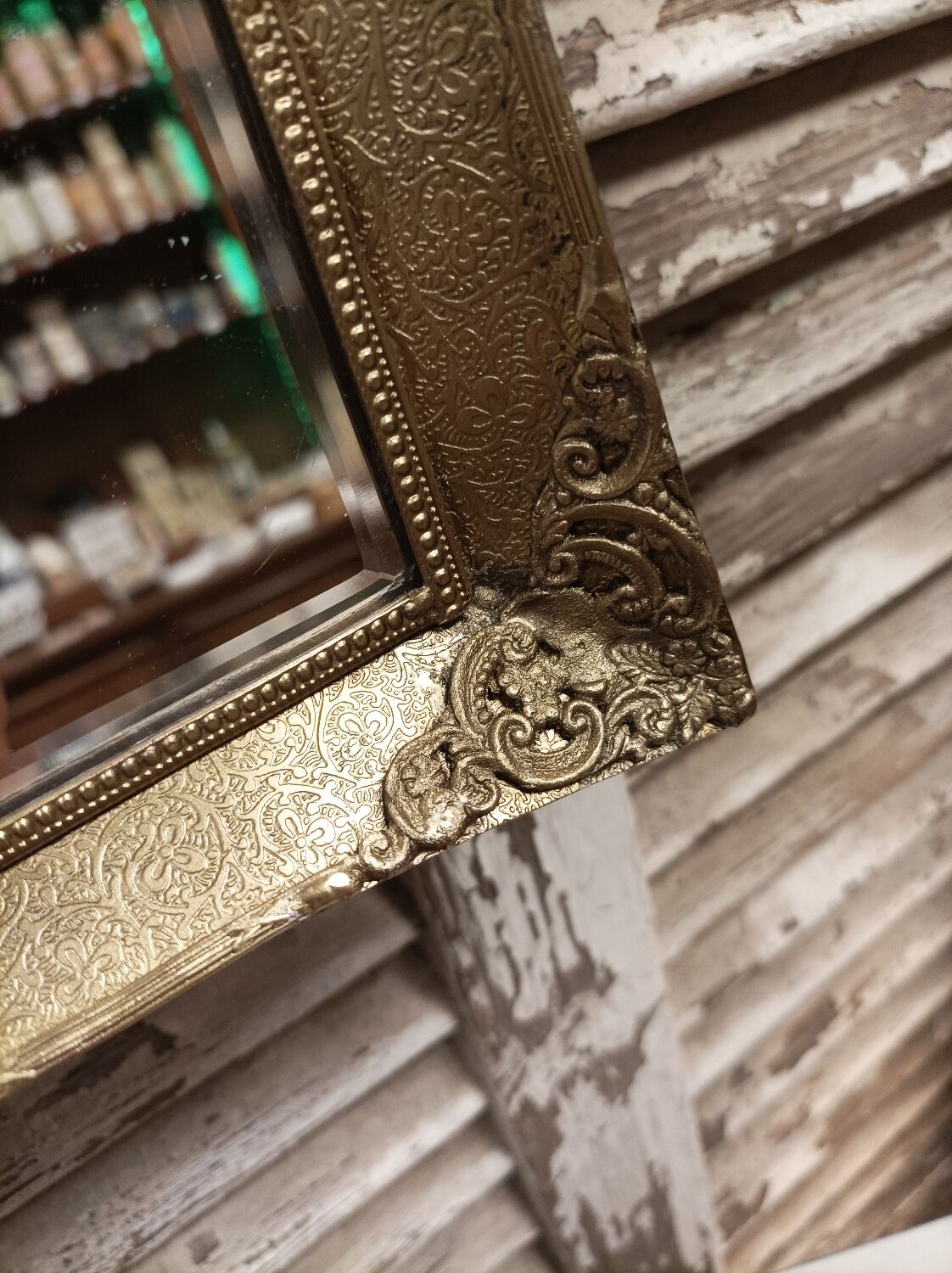 Scalloped and bevelled rectangle mirror