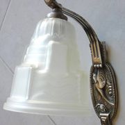 Art Deco wall light, silver-plated bronze, frosted glass, stylized bird decor