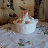 Sarreguemines slip sugar bowl