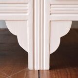 asymmetrical cabinet