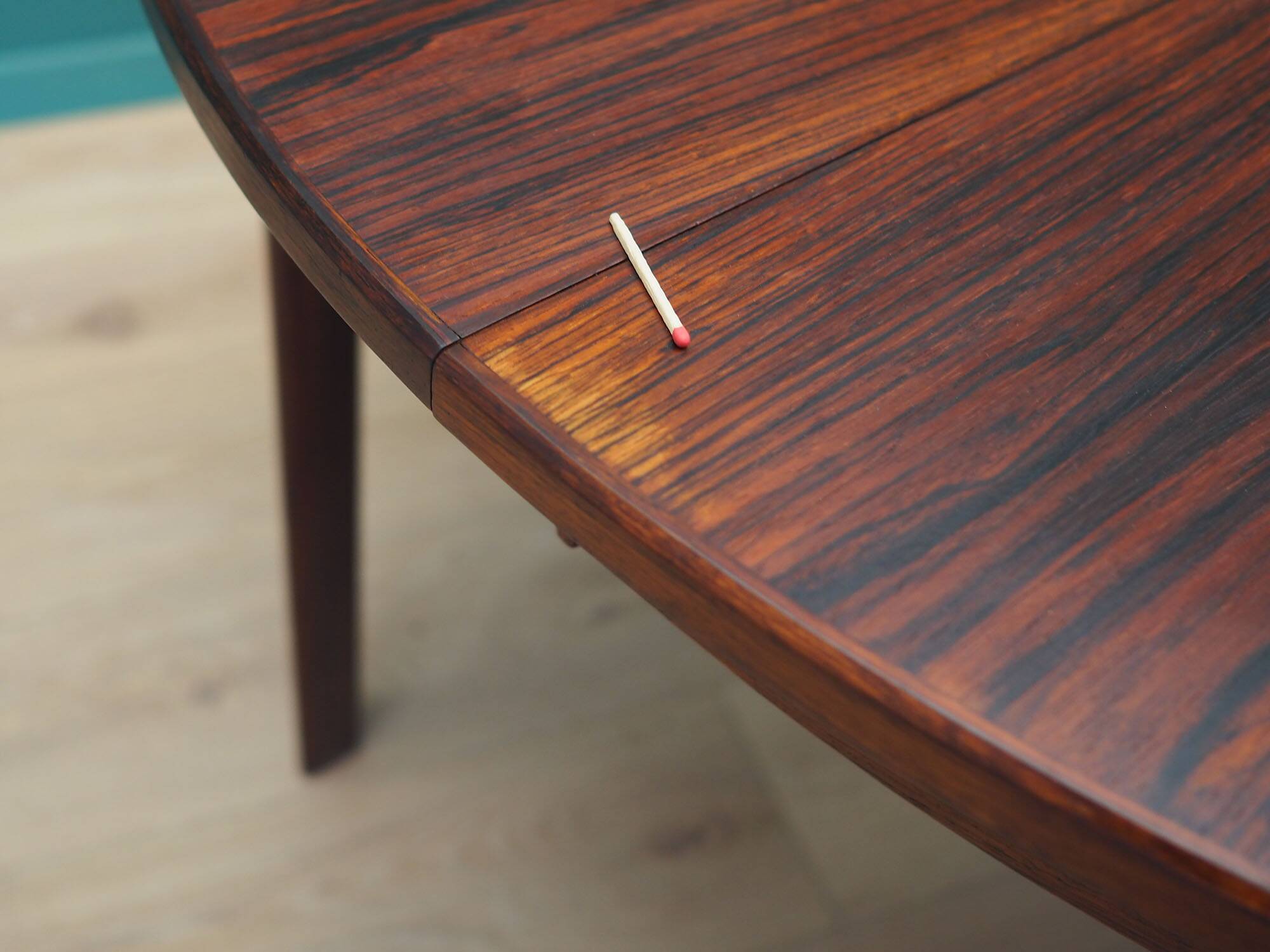 Round rosewood table, Danish design, 1960s, production: Denmark