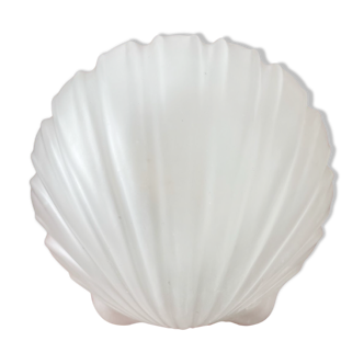 Glass shell wall lamp