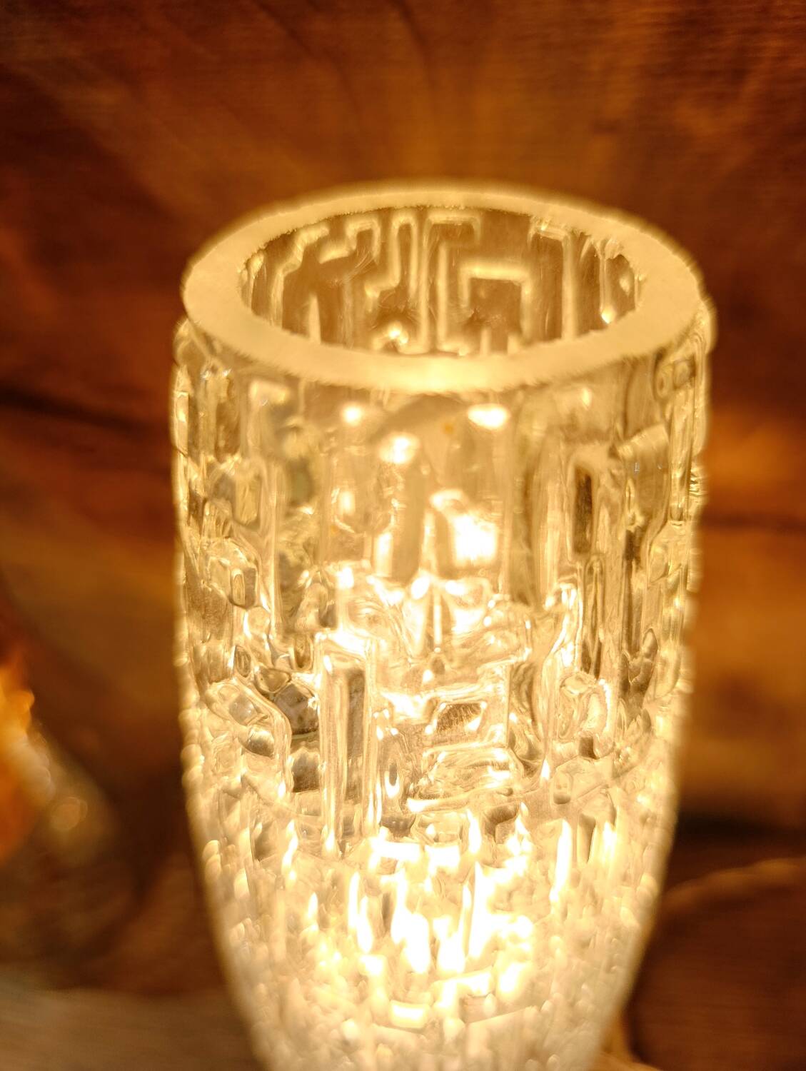 Chic retro table lamp in bronze, spindle glass Lumel, upcycled vintage
