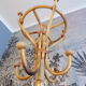 Portemanteau perroquet en rotin