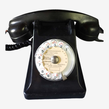 Vintage bakelite dial phone