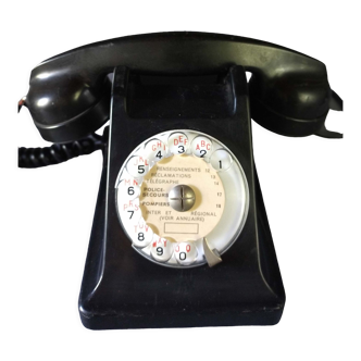 Vintage bakelite dial phone